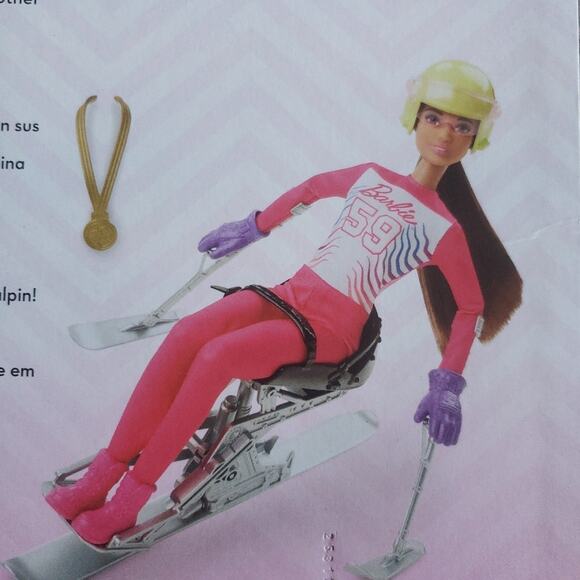 You can be anything articulated para alpine skier fashionista barbie nib - Picture 2 of 4